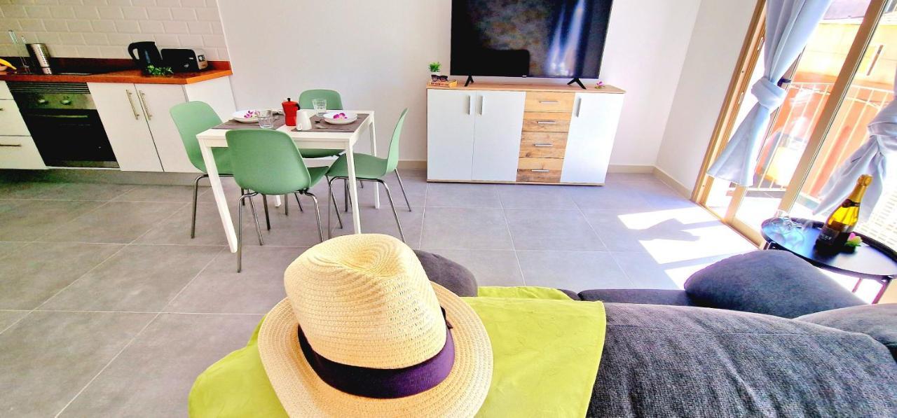 Apartamentos Playa San Juan & Wifi Free 기아데이소라 외부 사진