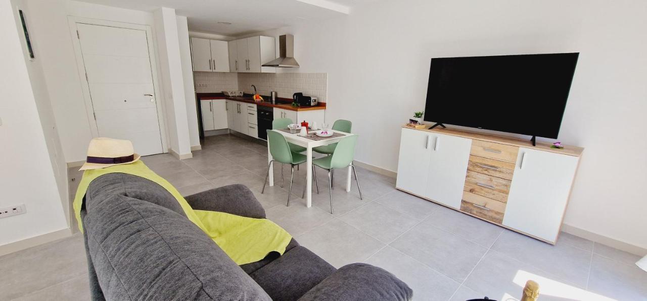 Apartamentos Playa San Juan & Wifi Free 기아데이소라 외부 사진